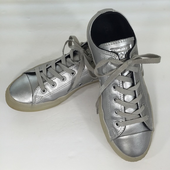 Converse Other - Men Converse Chuck Taylor All Star Silver Size 6